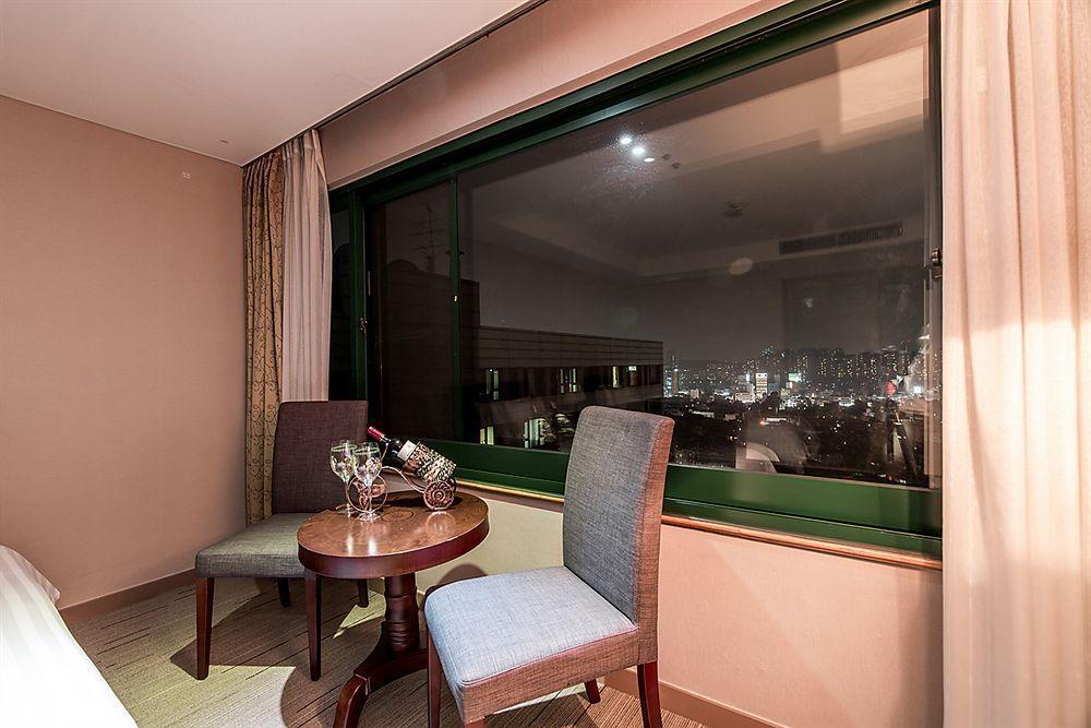 New Hilltop Hotel Séoul Extérieur photo