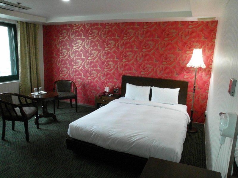 New Hilltop Hotel Séoul Extérieur photo